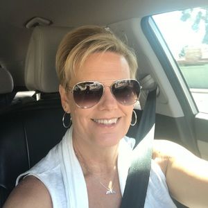 Meet your Posher, Ann